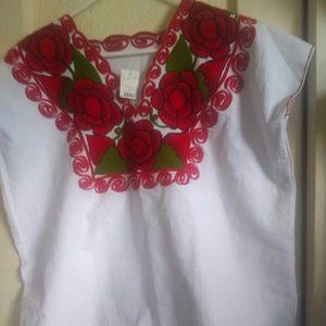 NWT  Floral Mexican Blouse-Authentic Embroidered